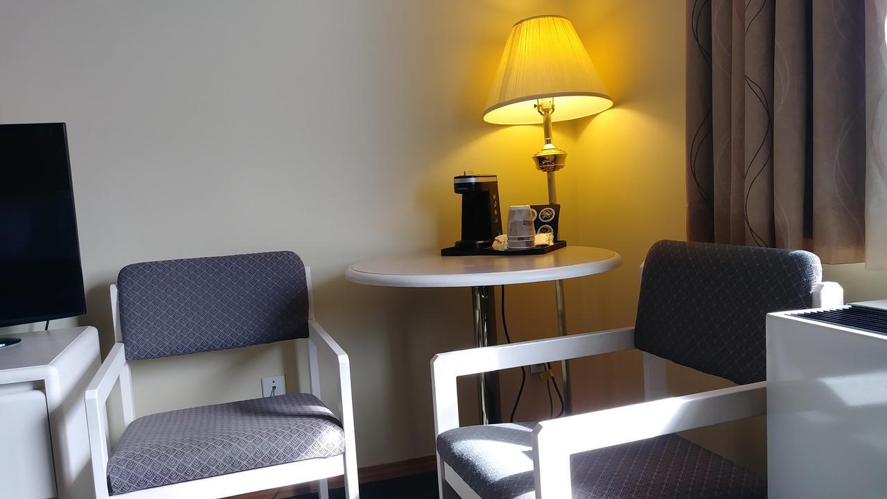 George Mountain View Hotel & Resto Merritt Ngoại thất bức ảnh